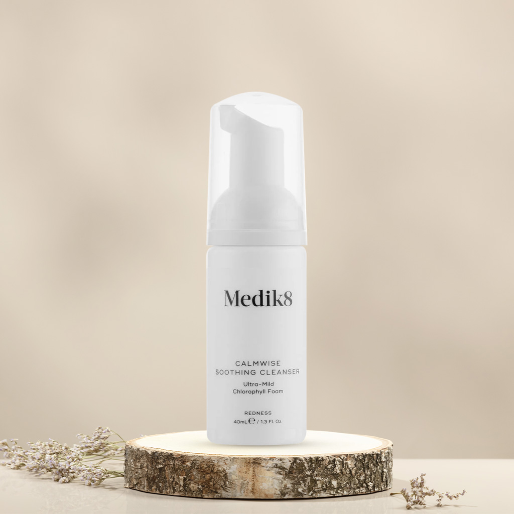 Medik8 Calmwise Soothing Cleanser